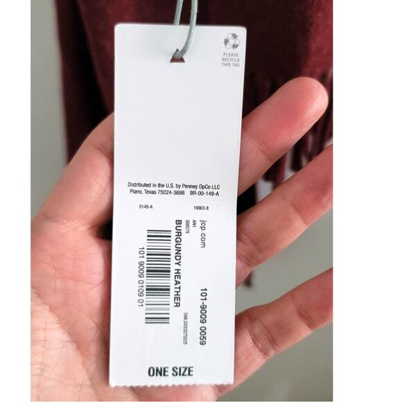 Liz Claiborne Burgundy Heather Fringed Scarf Shawl NEW - Picture 4 of 7